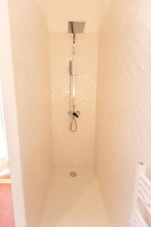 3 Min A Pied De La Gare St Charles - 3 Chambres Avec Clim, Sdb Et Tv 마르세유 외부 사진