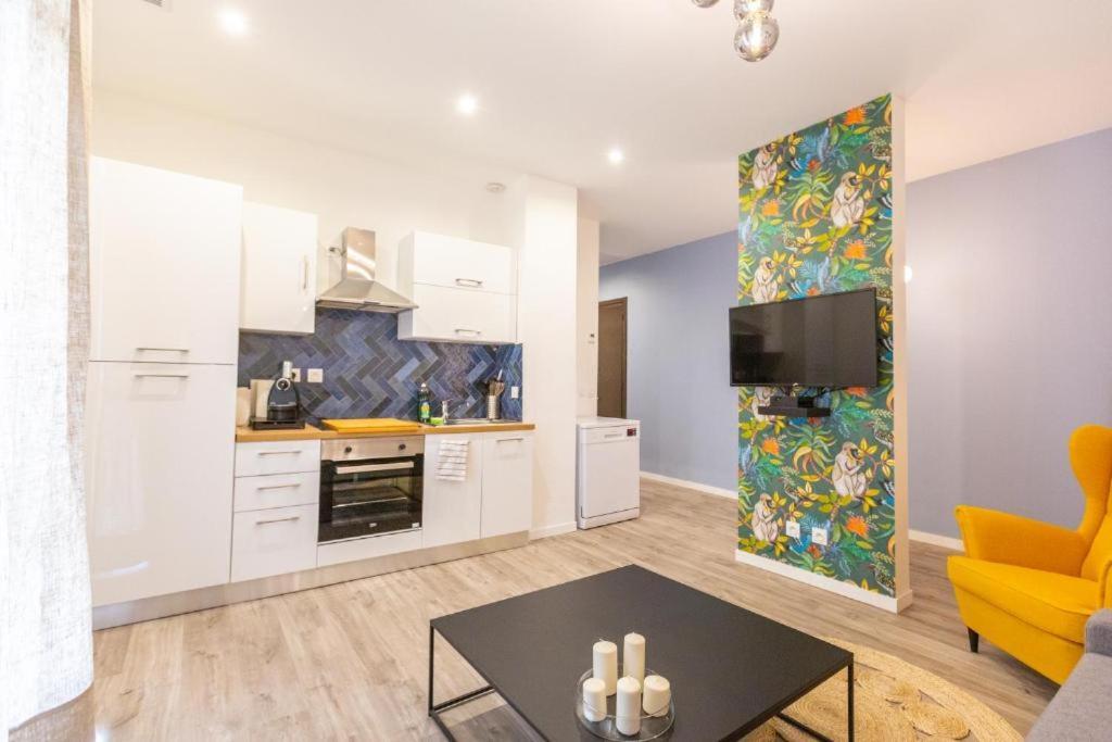 3 Min A Pied De La Gare St Charles - 3 Chambres Avec Clim, Sdb Et Tv 마르세유 외부 사진